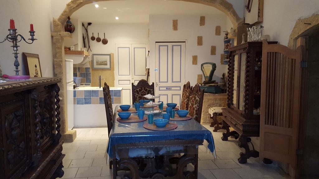 Les Croisees Castillon-du-Gard Exterior foto